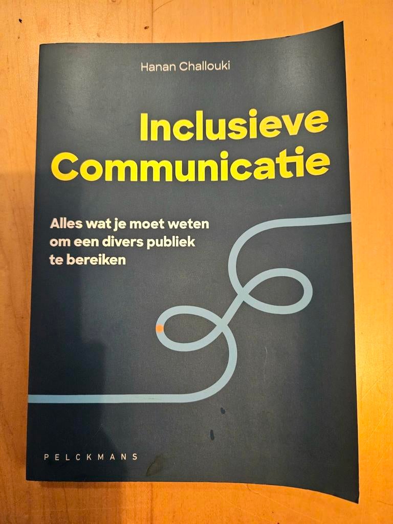 Hanan Challouki - Inclusieve communicatie, Hanan Challouki, Ophalen of Verzenden, Management, Zo goed als nieuw