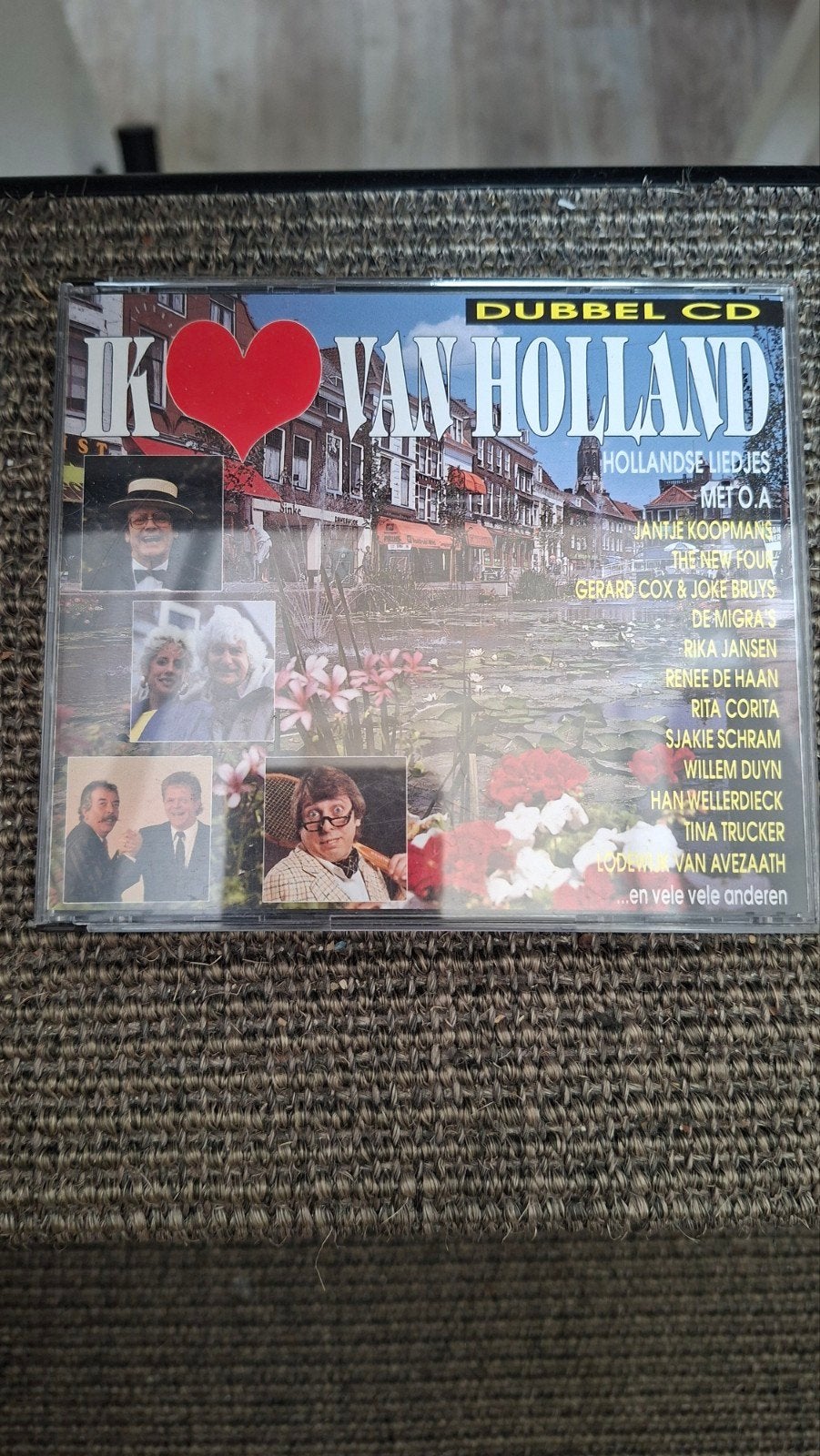 dubbel cd ik hou van holland, Ophalen