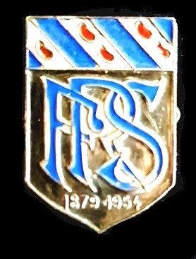 F.R.S. (Fries Rundvee Syndicaat) 1879-1954 broche, Verzenden, Gebruikt, Stad of Land, Speldje of Pin