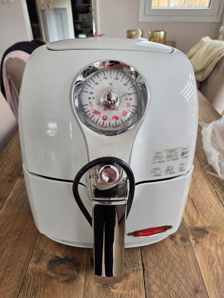 Airfryer z.g.n  Ruilen ?, Witgoed en Apparatuur, Ophalen, Zo goed als nieuw, Airfryer