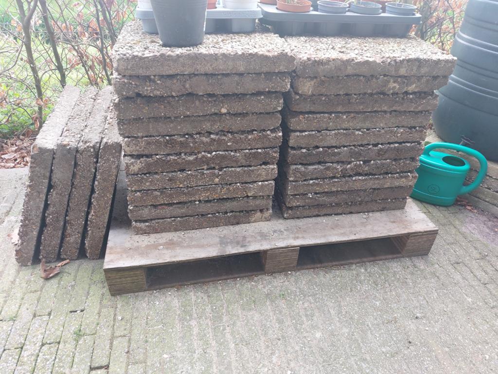 Grindtegels 50 x 50 cm, Tuin en Terras, Tegels en Klinkers, Gebruikt, Terrastegels, Grind, 10 m² of meer, Ophalen