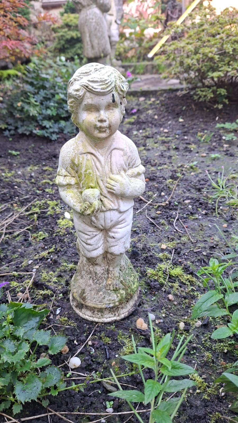 Vintage Tuinbeeld Jongen - Beton/Steen 10x10x30cm, Ophalen of Verzenden