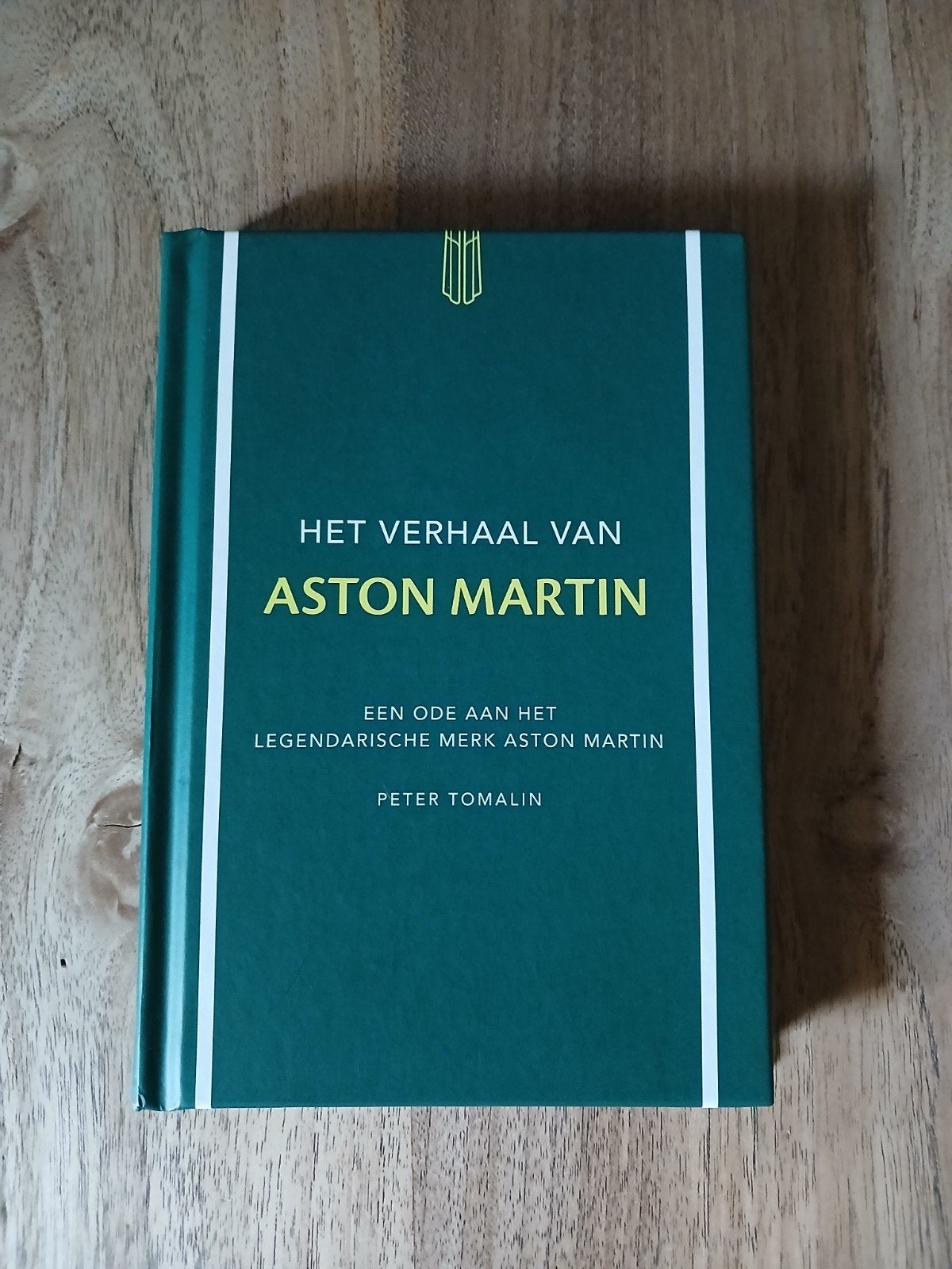 Het verhaal van Aston Martin, Ophalen of Verzenden, Nieuw, Sport