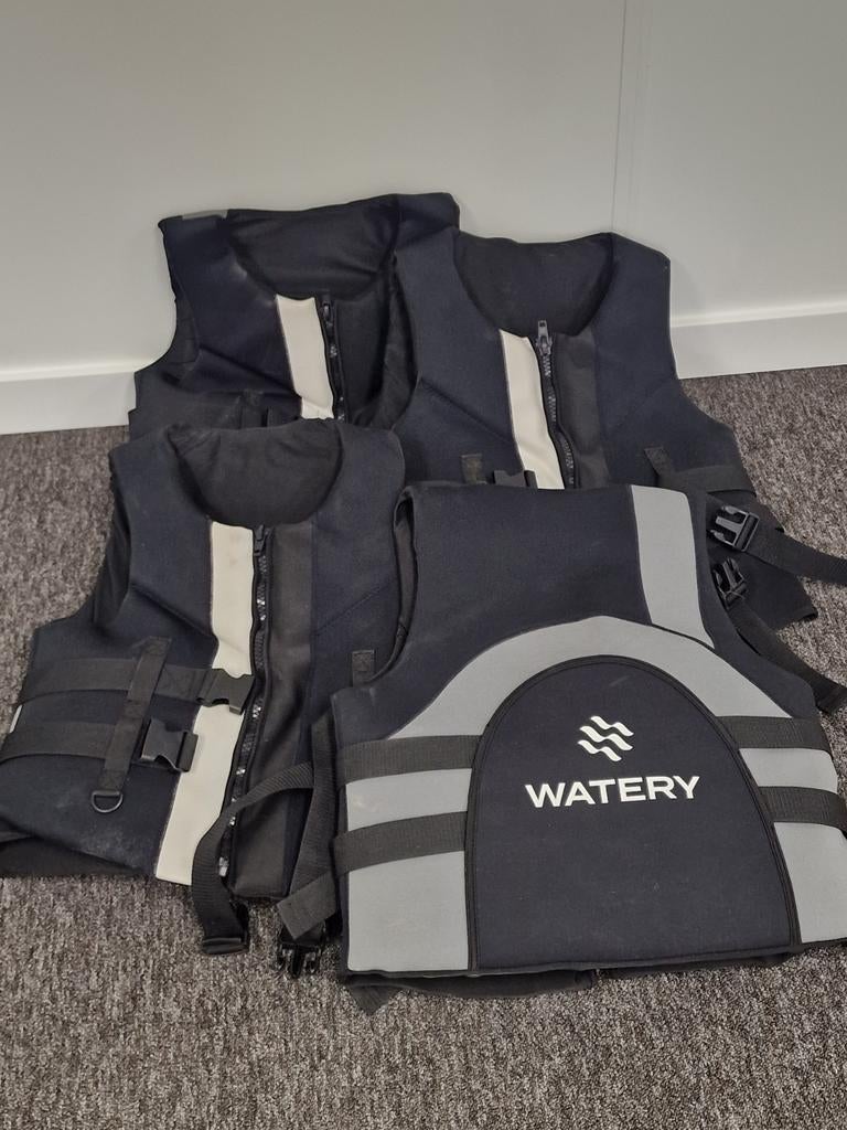 Te koop Watery reddingsvesten / Zwemvesten, Ophalen of Verzenden, Gebruikt