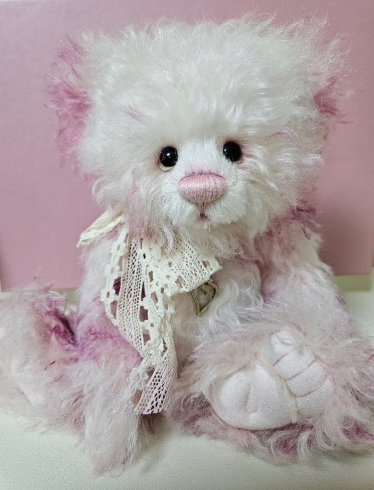 Charlie Bears Curie teddybeer beer mohair Isabelle roze, Verzamelen, Beren en Cherished Teddies, Ophalen of Verzenden, Zo goed als nieuw
