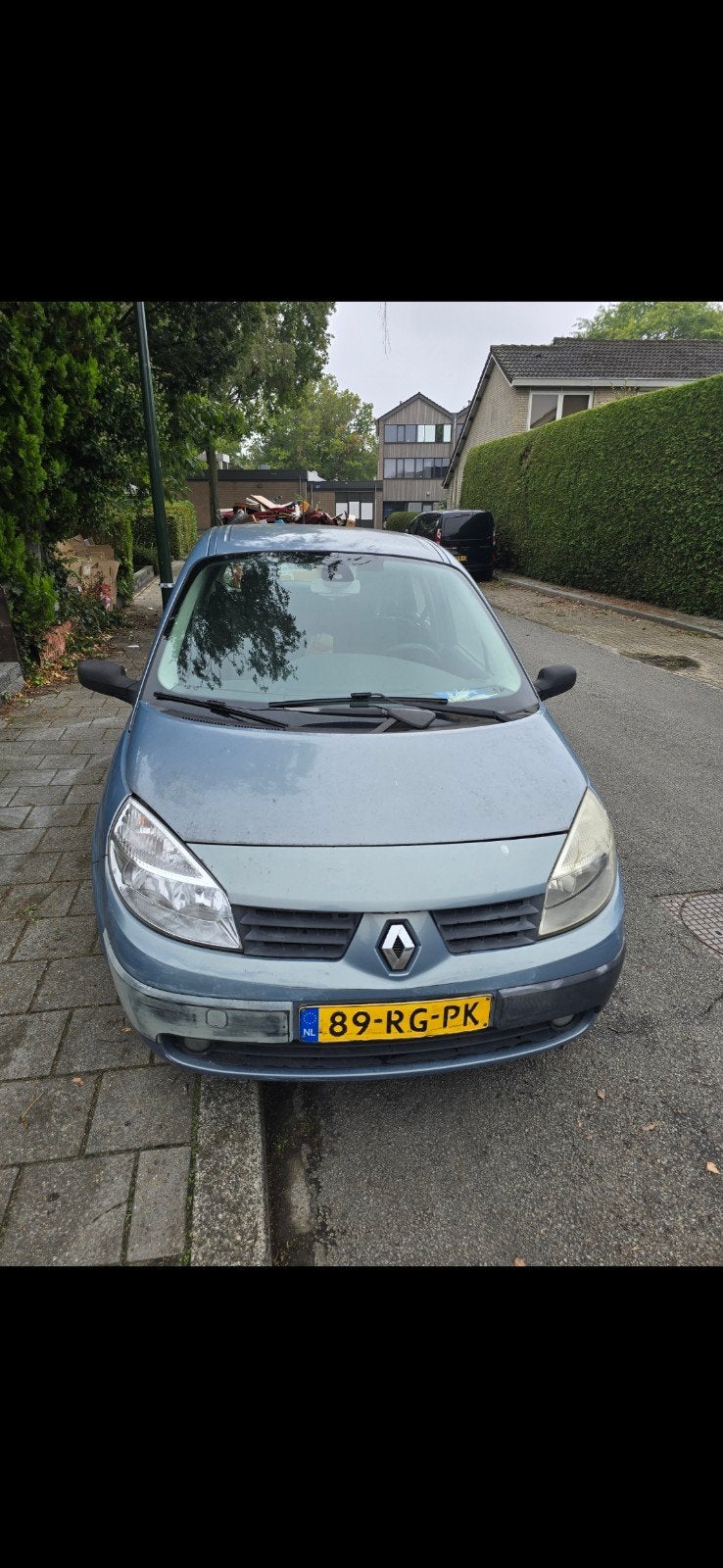 Foto 2 van Renault Scénic 2.0 16V 99KW Autcom AUT Euro3 2005