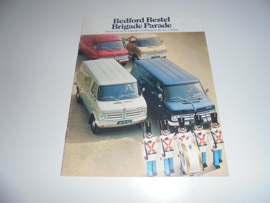 brochure Bedford bestelwagen  1971, Ophalen of Verzenden, Zo goed als nieuw, Overige merken