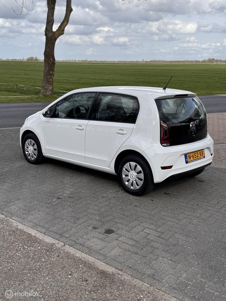 Foto 9 van Volkswagen Up! 1.0/DAB, Lane Assist Dealer onderhouden /BTW