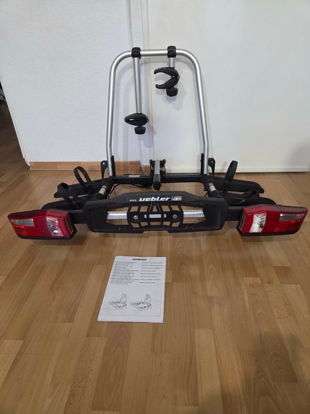 Uebler F22 Fietsendrager voor 2 fietsen - Trekhaakdrager, Ophalen, Zo goed als nieuw, 2 fietsen, Trekhaakdrager