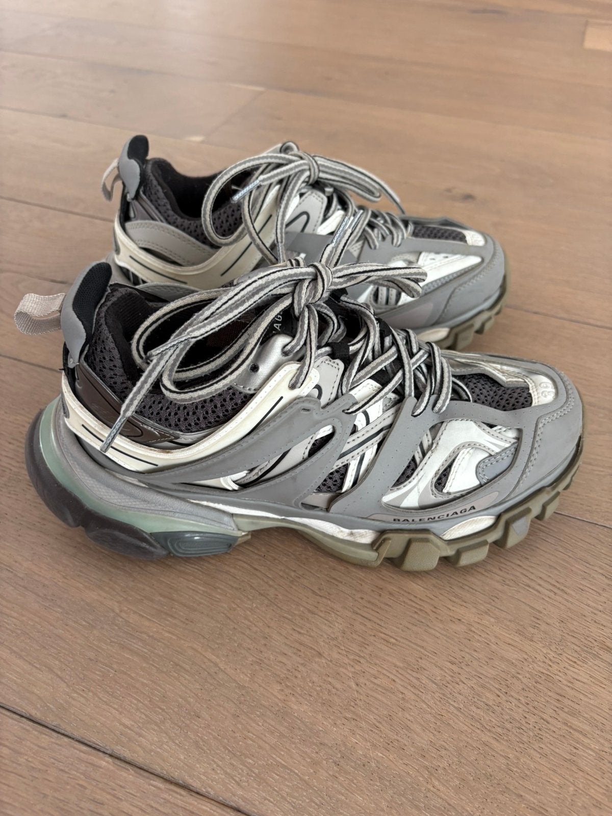 Balanciaga track sneakers maat 39, Kleding | Heren, Schoenen, Ophalen of Verzenden, Zo goed als nieuw, Overige kleuren, Sneakers of Gympen