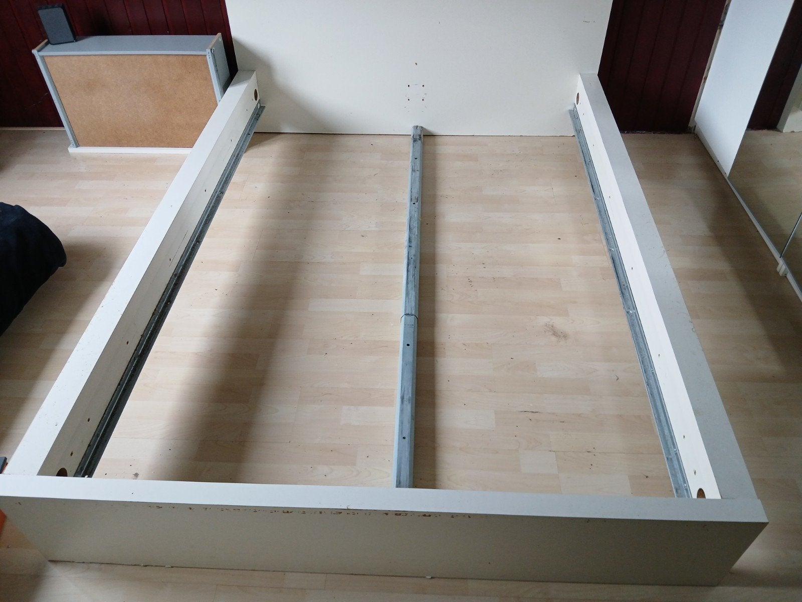 Bed compleet zonder matras zsm ophalen!!!, Huis en Inrichting, Slaapkamer | Bedden, Ophalen of Verzenden, Zo goed als nieuw, Eenpersoons