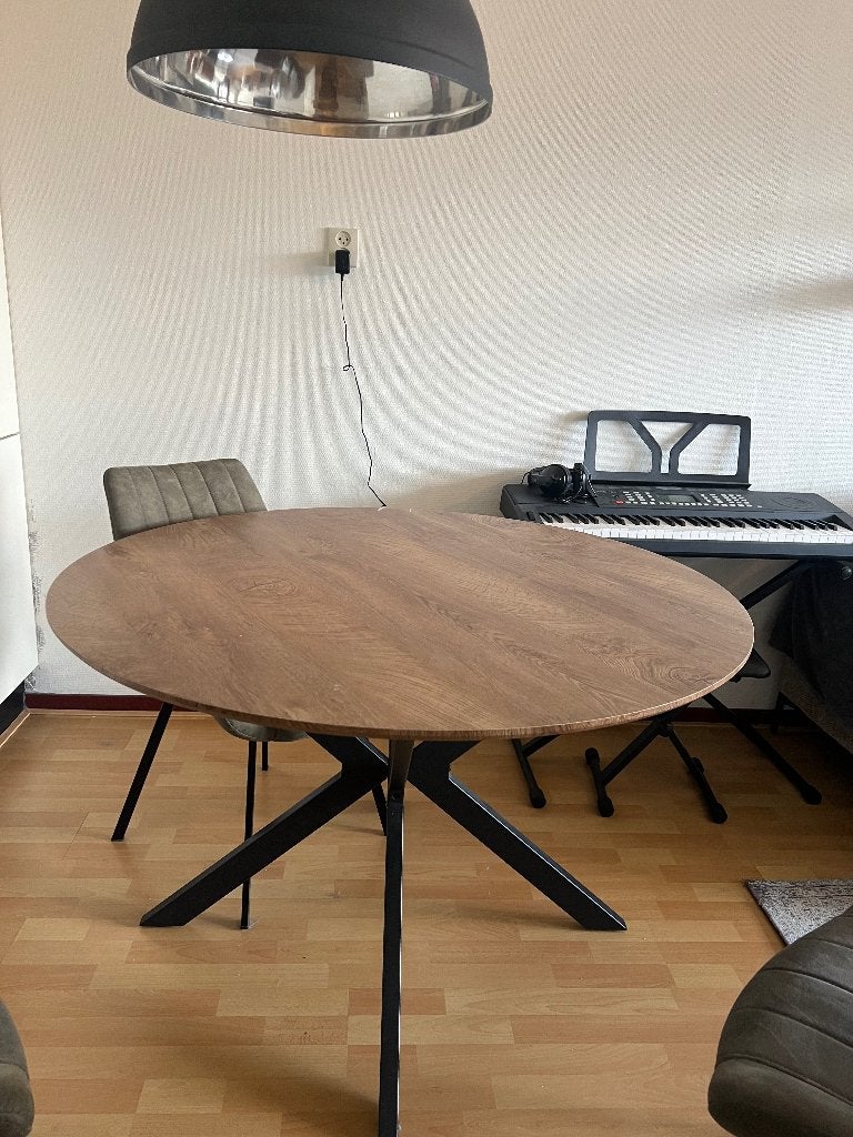 Tafel, Huis en Inrichting, Tafels | Eettafels, Ophalen, Gebruikt, Rond, Vier personen