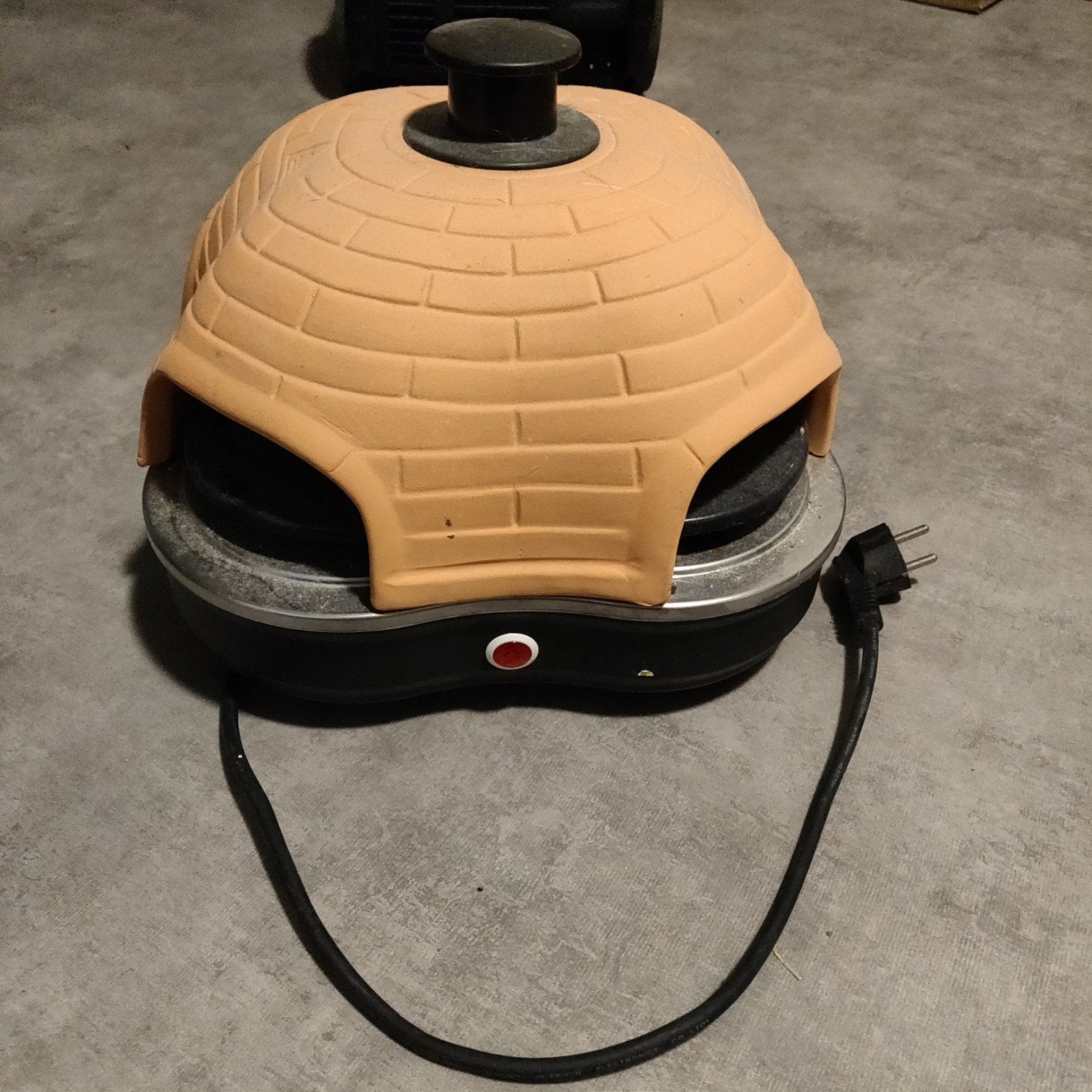 Elektrische pizzaoven met terracotta koepel, Tuin en Terras, Pizzaovens, Ophalen of Verzenden, Gebruikt, Onbekend