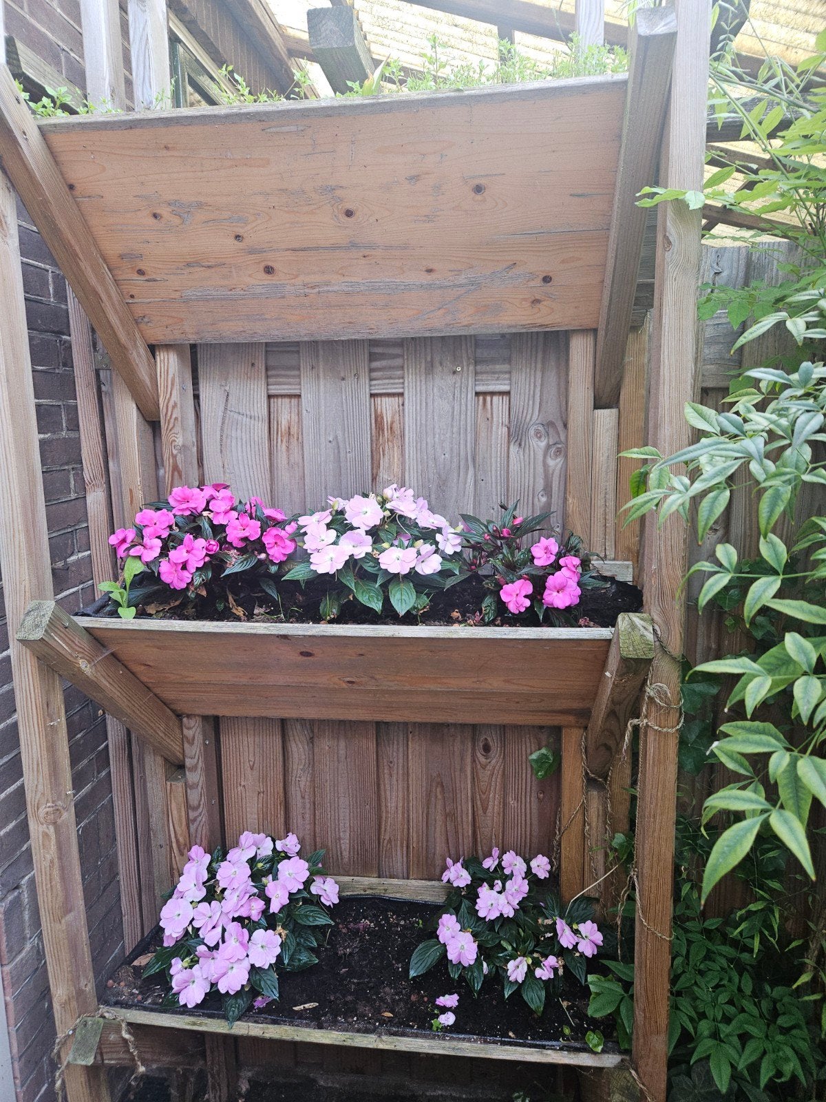 Houten plantenrek met bloembakken, Ophalen, Gebruikt, Balkon, 60 cm of meer