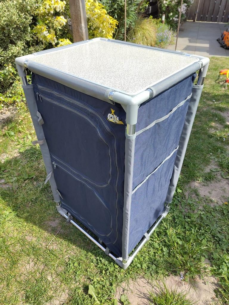 Cdefa Kampeerkast, Ophalen, Campingkast