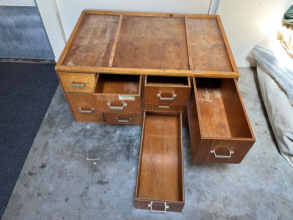 Vintage houten ladekast met 10 laden, Ophalen