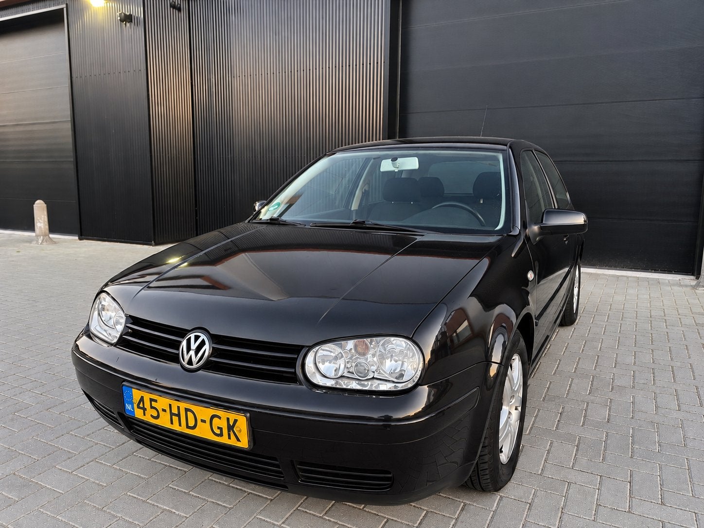Volkswagen Golf 2.0 85KW HIGHLINE CLIMATE TREKHAAK NWE APK!!, 4 cilinders, 1984 cc, Origineel Nederlands, Bedrijf