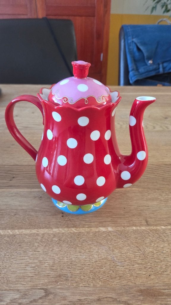 Theepot Oilily, Ophalen, Zo goed als nieuw, Porselein, Theepot