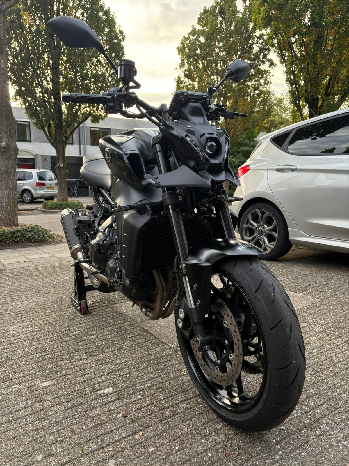 Yamaha MT-09 2023 – Full black | €10.450, Particulier, Naked bike