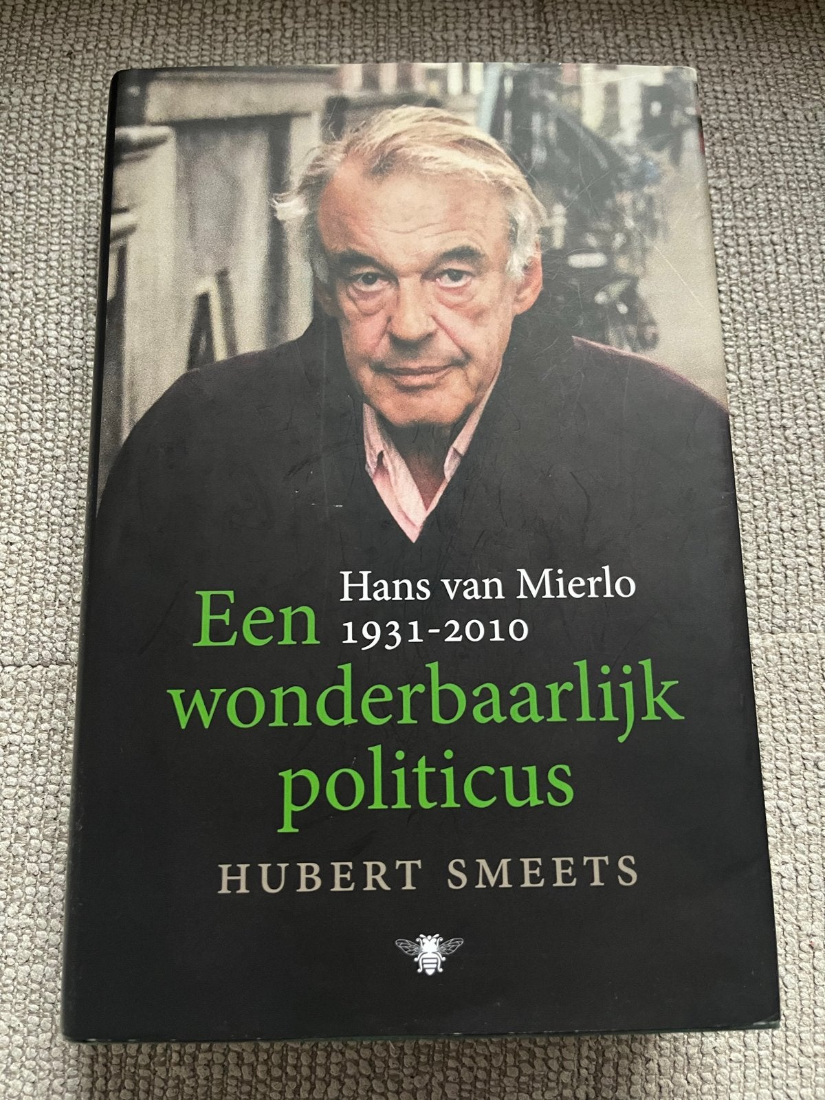 Hans van Mierlo: Een wonderbaarlijk politicus - Hubert Smeet, Ophalen of Verzenden, Zo goed als nieuw, Politiek