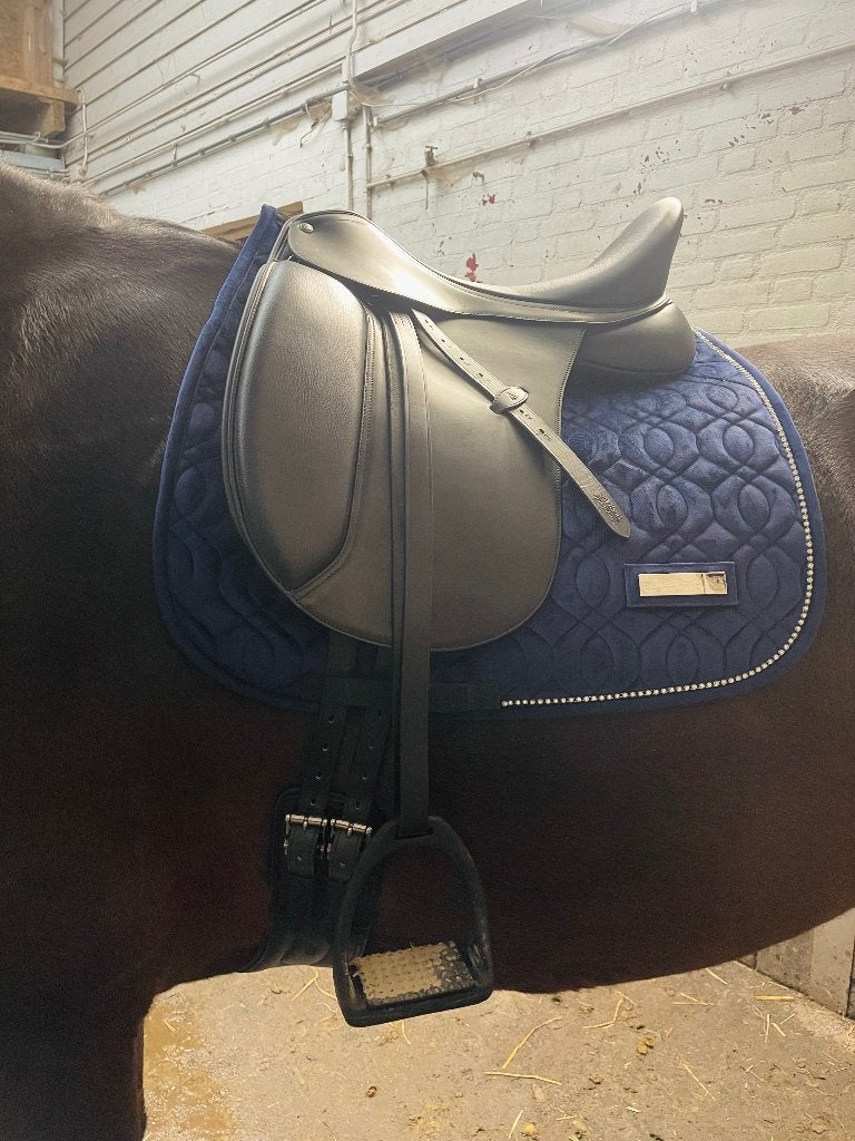 17,5 inch Arena Saddles dressuurzadel incl. Kieffer singel, Dieren en Toebehoren, Ophalen, L (17.5 inch), Dressuur, Diepe zit
