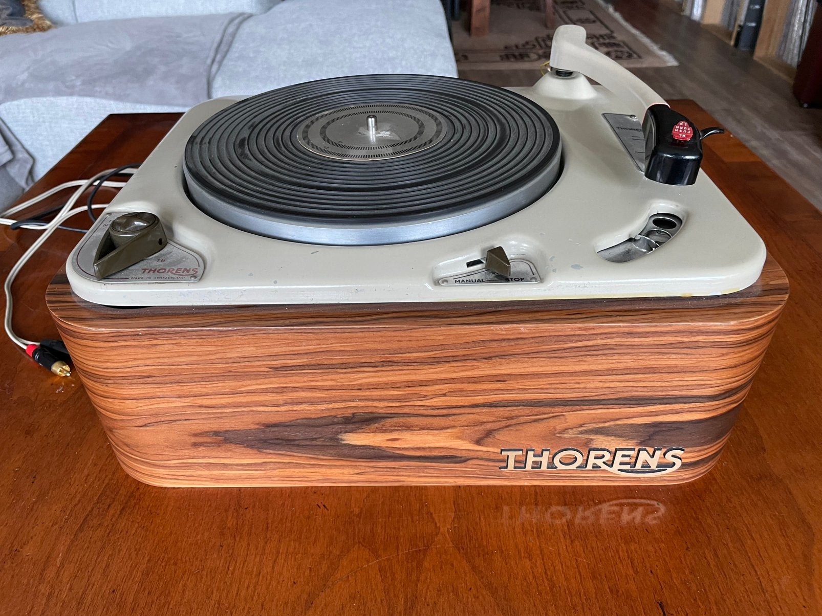 Thorens td184, Ophalen, Zo goed als nieuw, Thorens