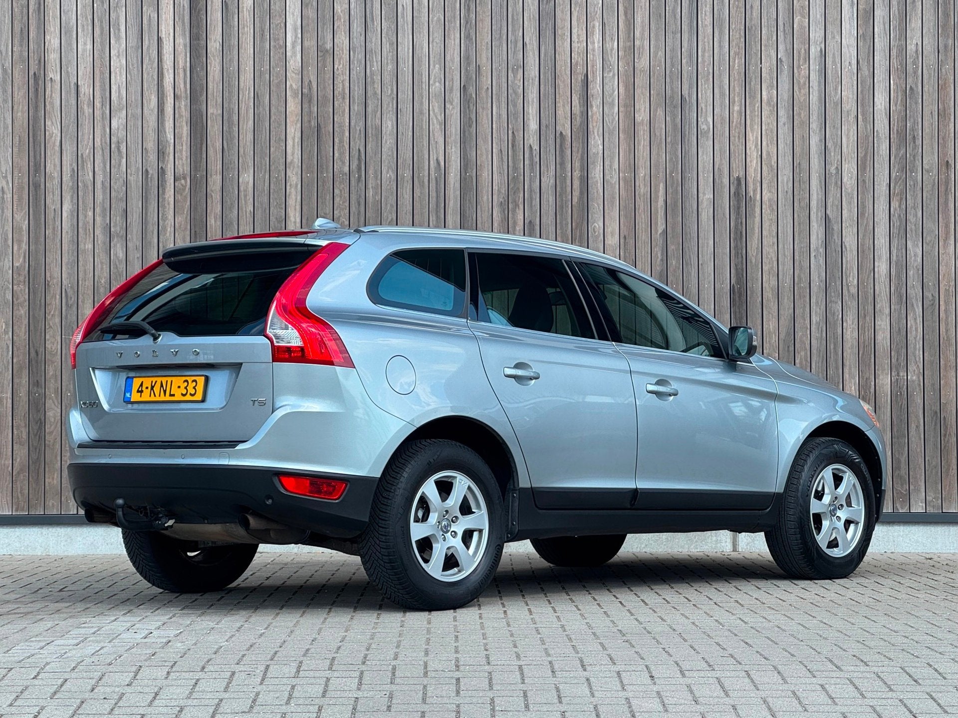 Foto 23 van Volvo XC60 2.0 T5 |LEES TEKST|