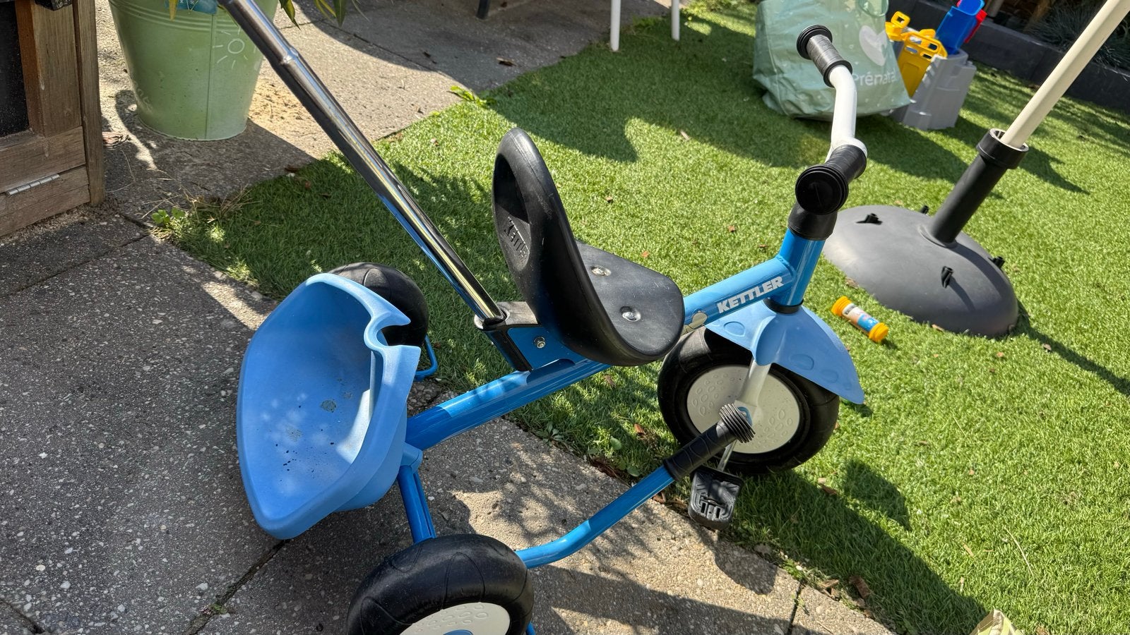 Kettler driewieler met duwstang, Ophalen, Gebruikt, Duwstang