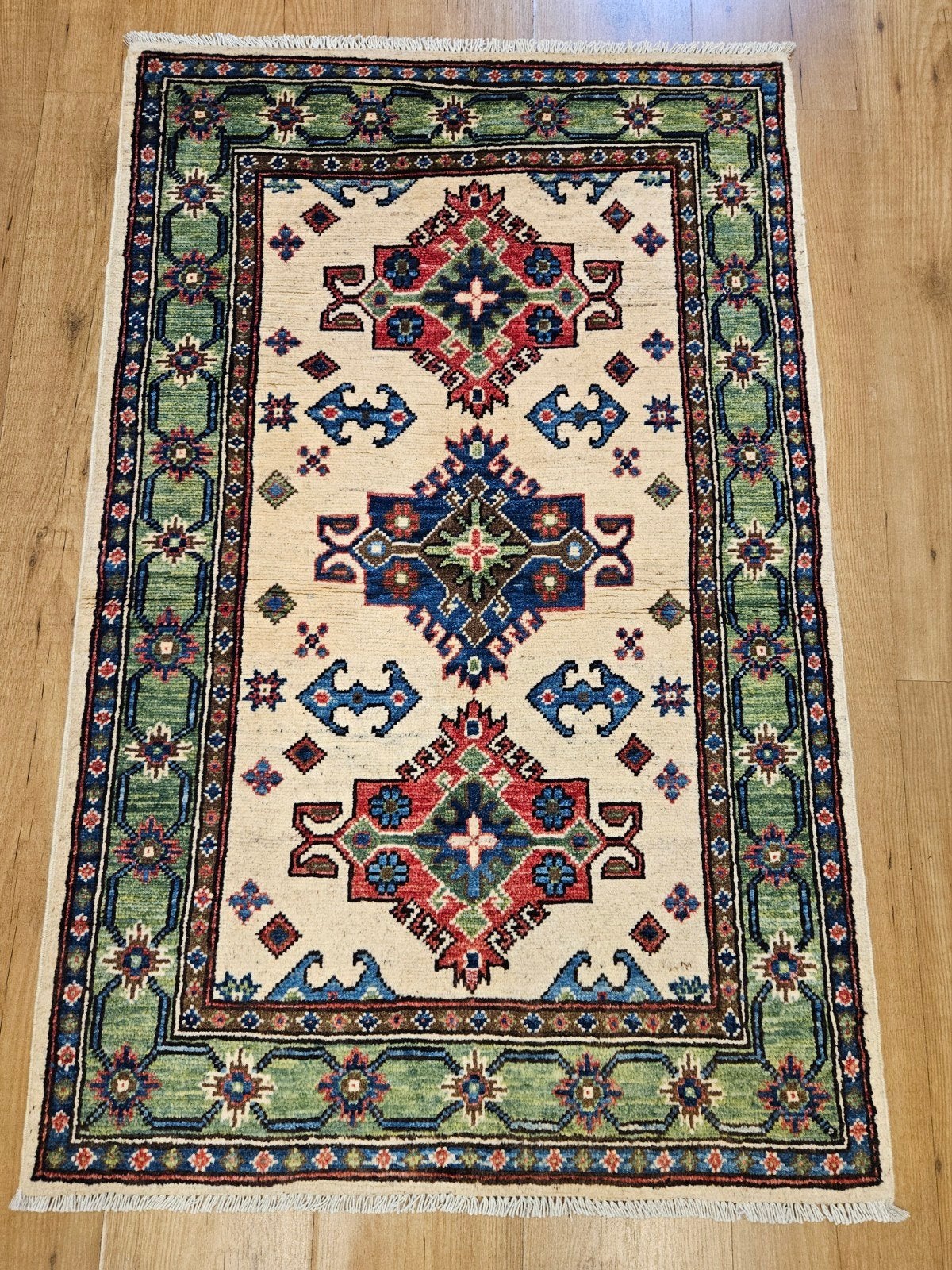 Handgeknoopt oosters wollen tapijt kazak 119x82, Info@SlatsAntiek.nl, 100 tot 150 cm, Perzisch, Vof Slats Antiek