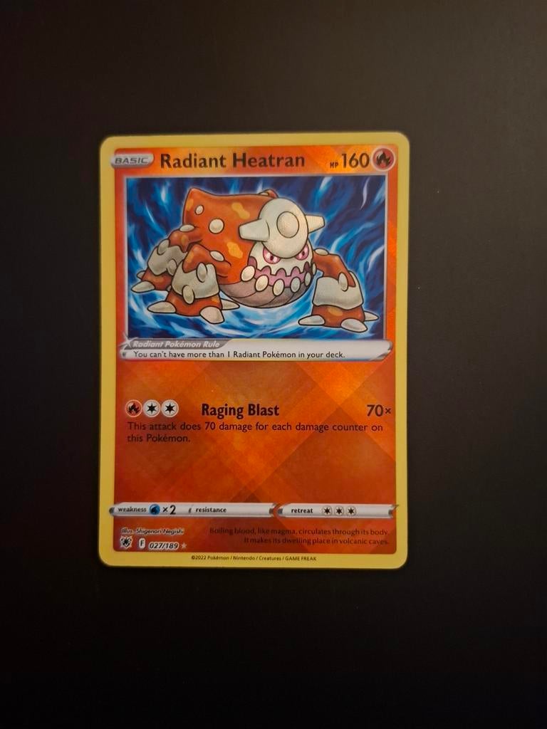 Radiant Heatran #27 Pokemon Astral Radiance, Ophalen of Verzenden, Zo goed als nieuw, Losse kaart, Foil