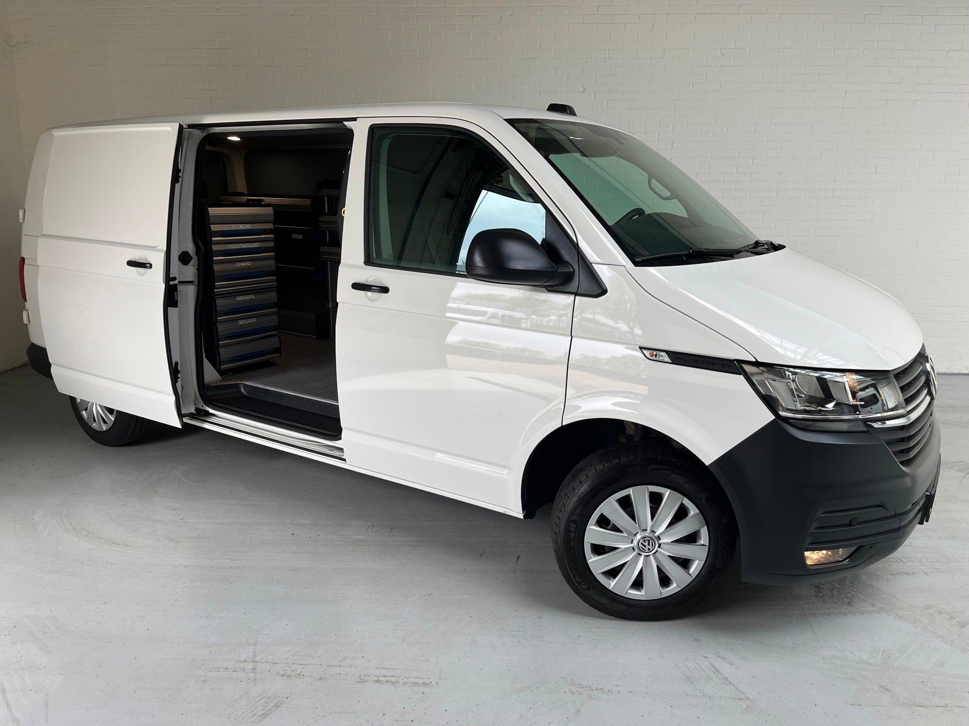 Volkswagen Transporter Automaat DSG Servicewagen 2.0 TDI 150, Dealer onderhouden, Stof, Gebruikt, 4 cilinders