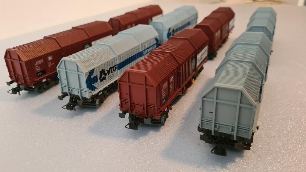Roco 2x 44042 (tot. 8 wagons) type Shis708 (AC assen), Verzenden, Wisselstroom, Wagon, Roco