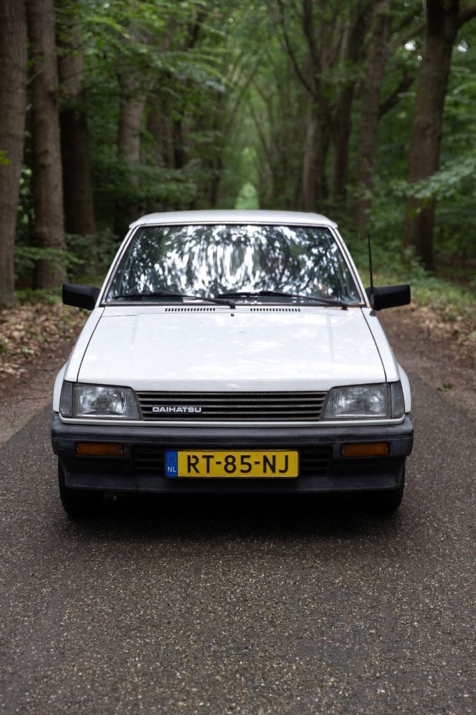 Daihatsu Charade 1.0 TS Daimatic S6 1987 Wit, Stof, Wit, Origineel Nederlands, 51 pk