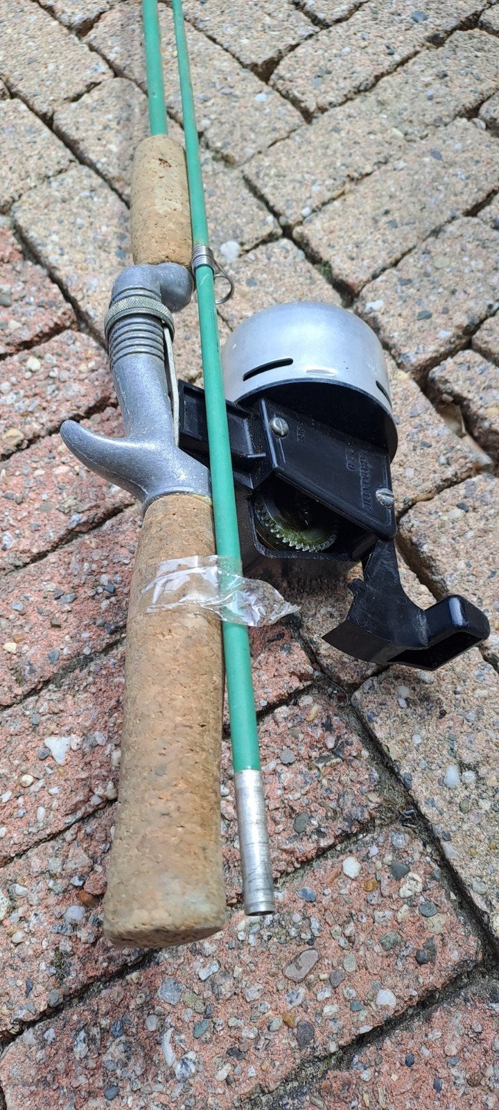 Vintage ABU Vliegerwerphengel met Molen - Klaar voor Gebruik, Ophalen of Verzenden, Gebruikt, Complete hengel