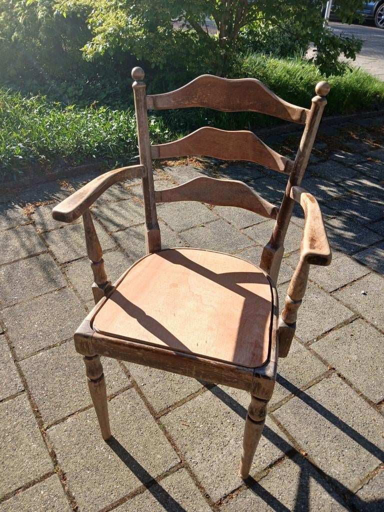 Antieke stoel - stevig, comfortabel en makkelijk te restylen, Antiek en Kunst, Ophalen