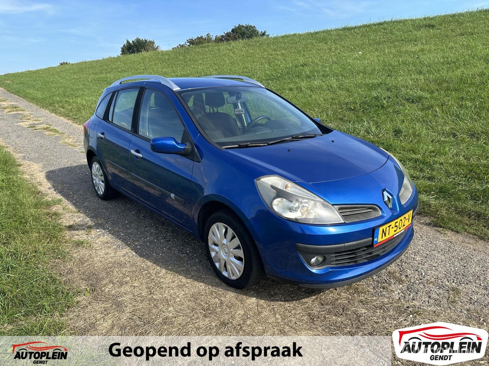 Renault Clio Estate 1.2-16V Corporate, Auto's, Renault, Voorwielaandrijving, 535 kg, Gebruikt, 4 cilinders