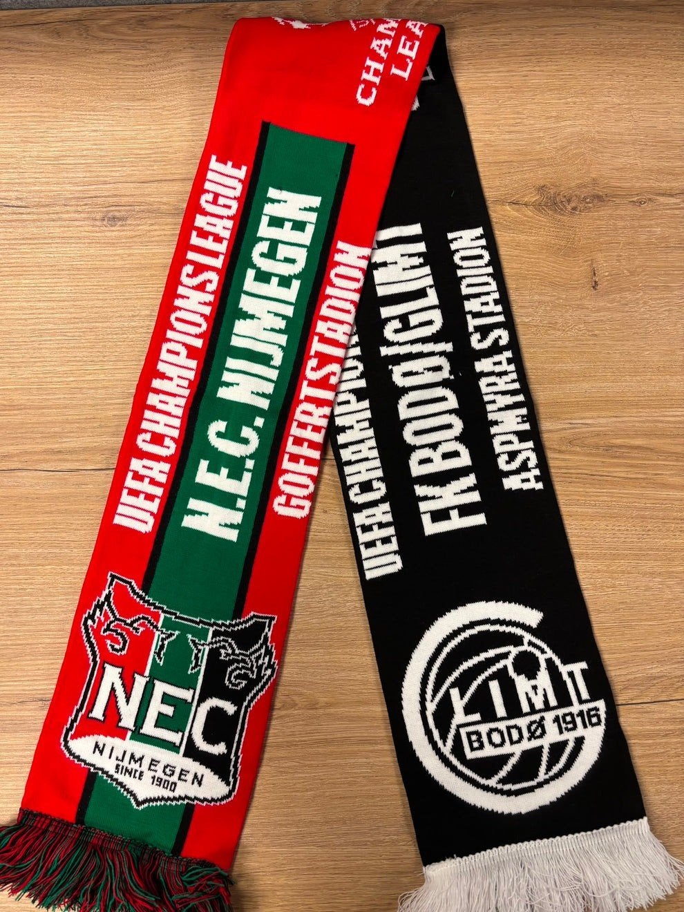 gezocht sjaal Nec Nijmegen -l FK Bodø/Glimt, Tickets en Kaartjes, Sport | Voetbal, Seizoenskaart, Eén persoon