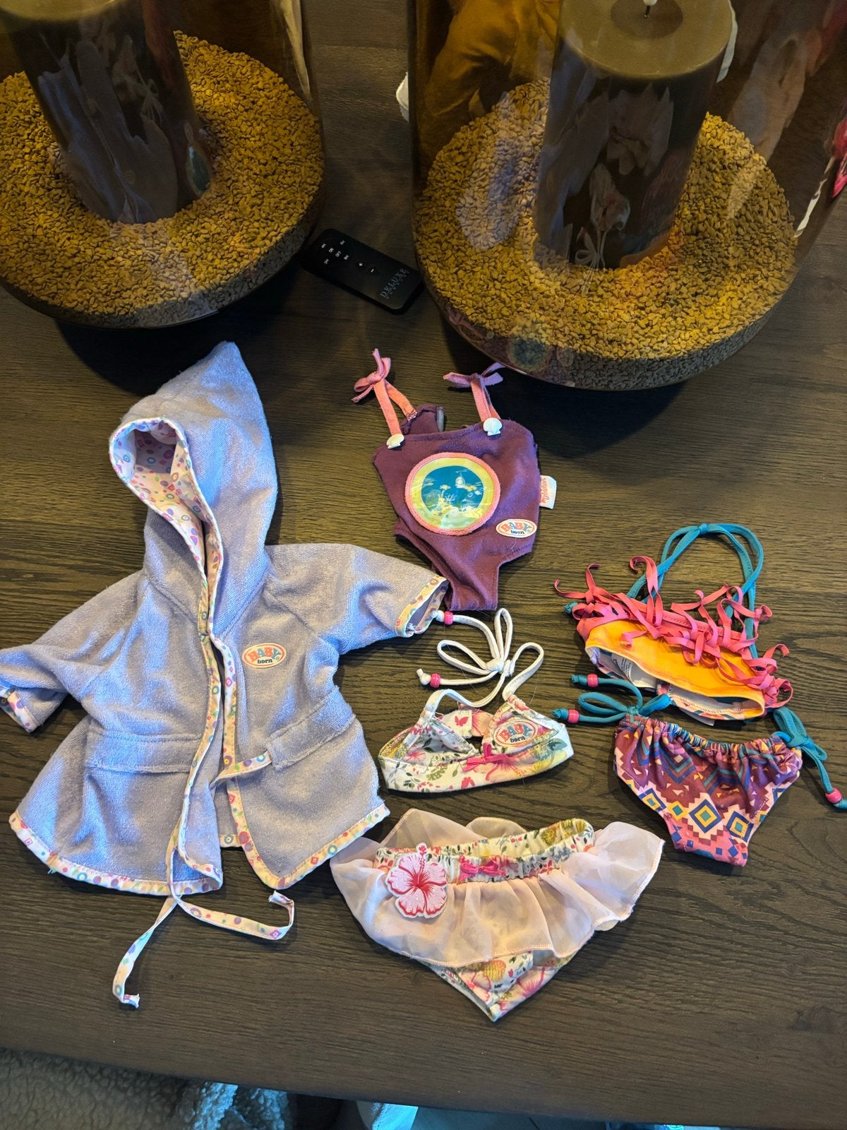 Baby Born kledingpakket: badjas, badpakken en schoentjes, Kinderen en Baby's, Ophalen, Gebruikt, Babypop