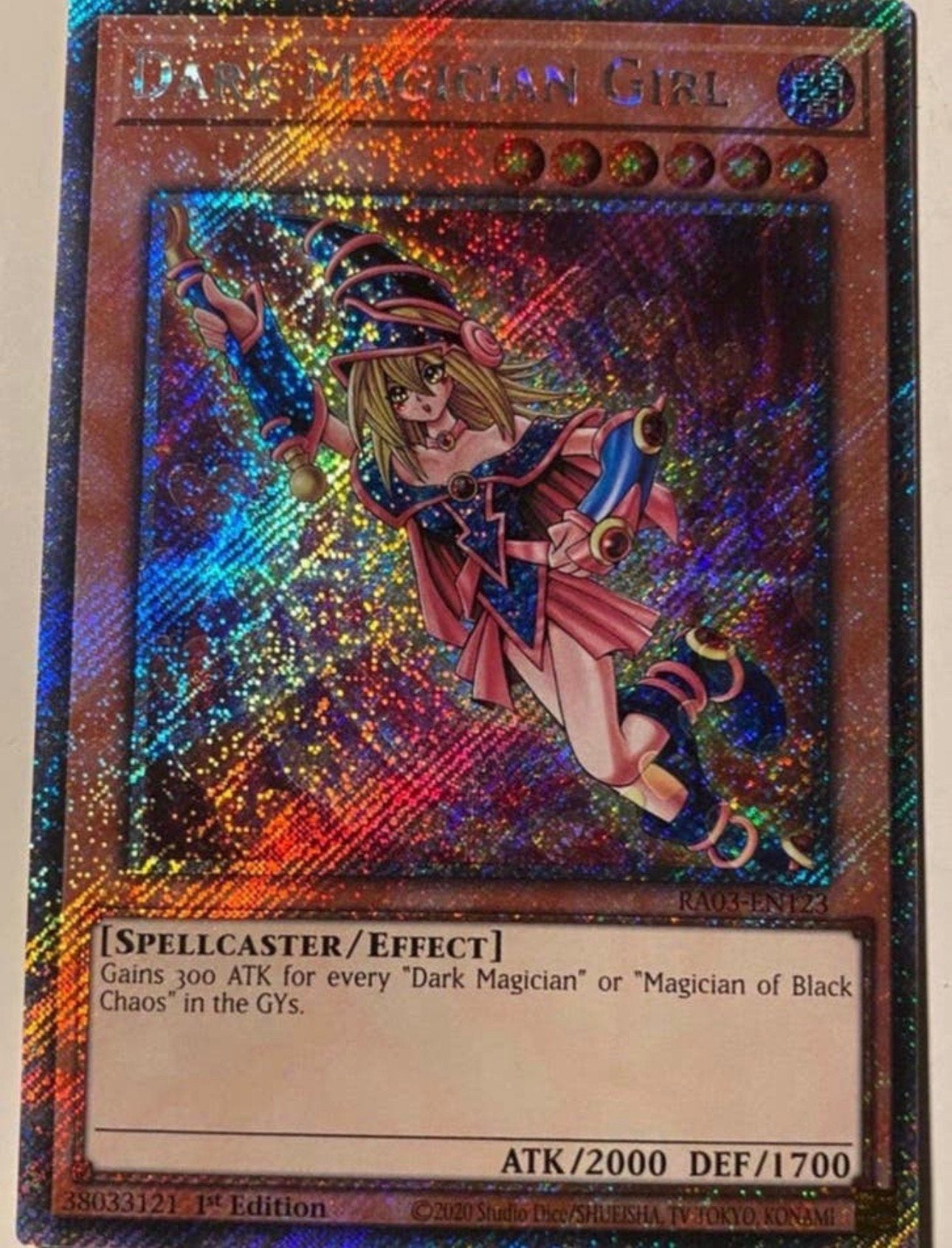 Yu-Gi-Oh! Dark Magician Girl RA03 1st Edition !, Hobby en Vrije tijd, Verzamelkaartspellen | Yu-gi-Oh!, Ophalen of Verzenden, Zo goed als nieuw