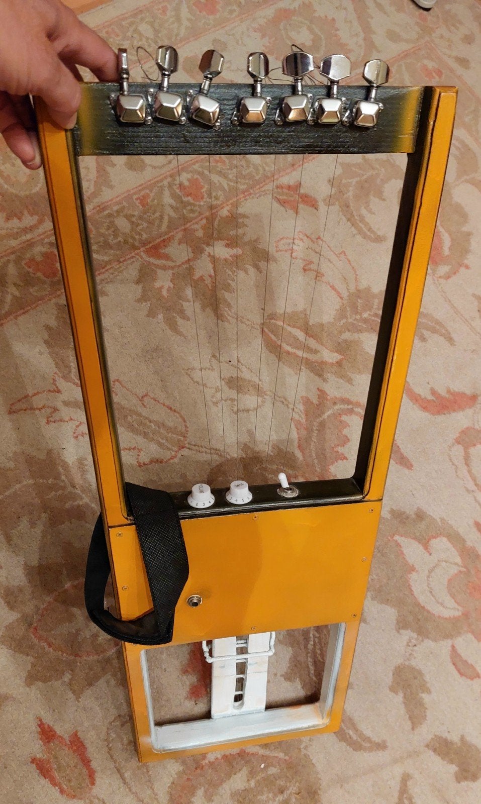 Electrische kirar/krar, Ophalen of Verzenden, Gebruikt, Elektrische gitaar