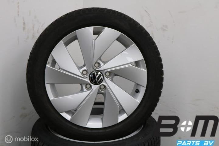 WINTER! ORIGINEEL! 17 inch Belmont velgen Golf 8 5H0601025B, Gebruikt, Banden en Velgen, 17 inch, Personenwagen