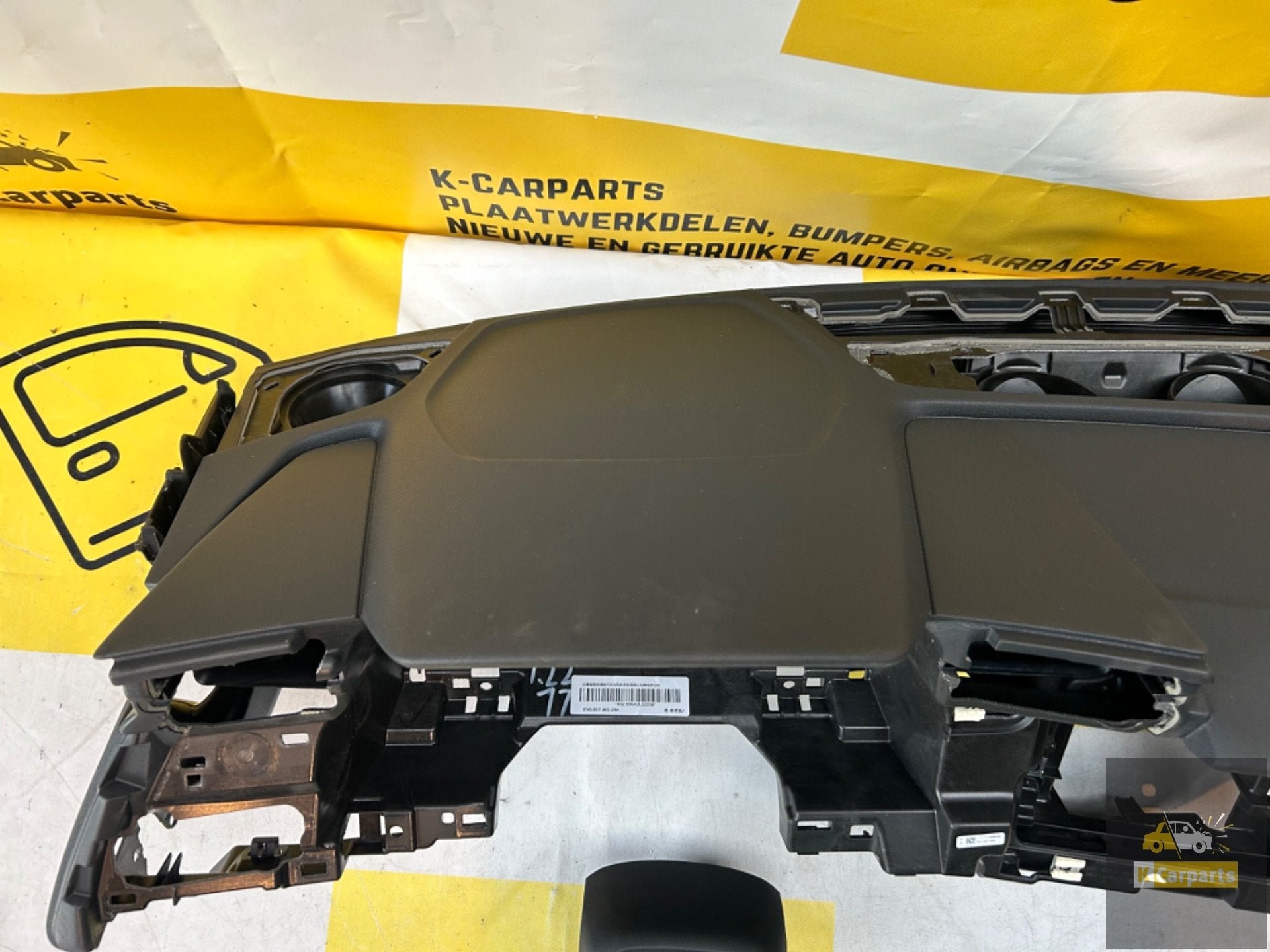 Airbag set Audi A3 8Y Compleet Dashboard set origineel, Auto-onderdelen, Gebruikt, AUDI AG, Auto-Union-Strasse 1
85045  Ingolstadt, DE