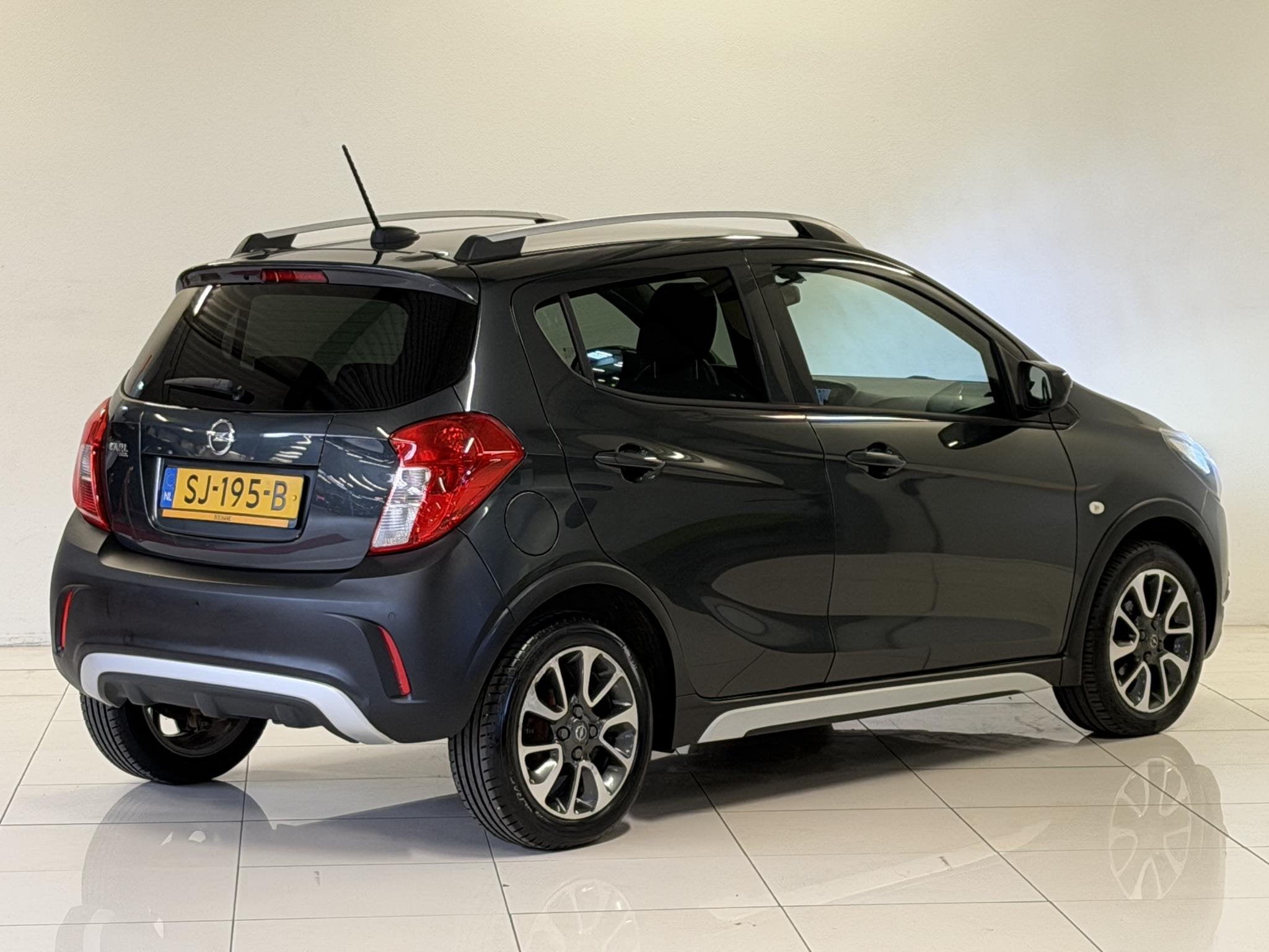 Opel KARL 1.0 Rocks Online Edition | Apple CarPlay / Android, Auto's, Opel, Voorwielaandrijving, 839 kg, Stof, Gebruikt