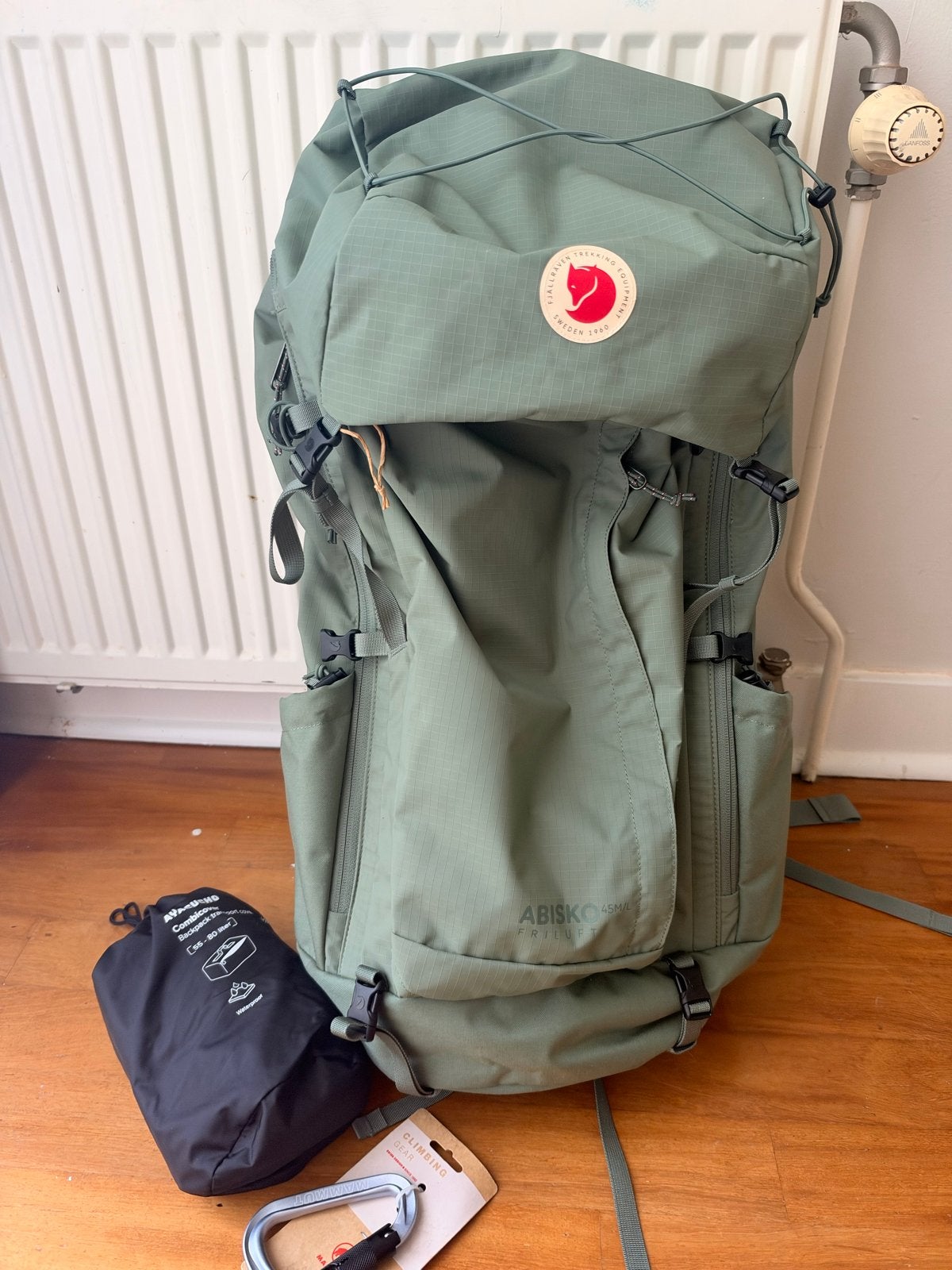 Fjällräven 45 liyer Abisko met extra combicover en haak, Ophalen of Verzenden, Nieuw, Rugzak