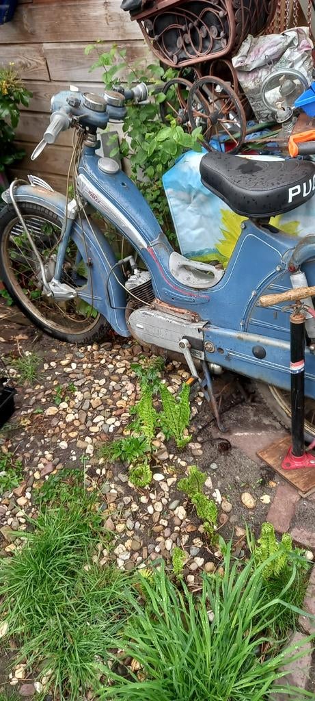 Vicky bromfiets uit 1950 - Klassieke oldtimer, Fietsen en Brommers, Brommers | Oldtimers, Overige merken, Ophalen