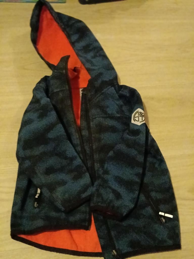 Jas jongen maat 98/104, Kinderen en Baby's, Kinderkleding | Maat 98, Ophalen of Verzenden, Jongen, Jas