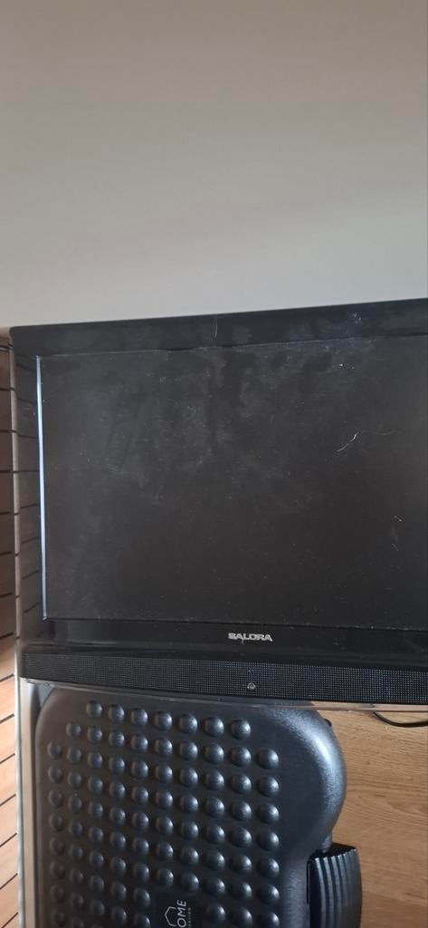 Salora TV - zonder afstandsbediening en standaard, Ophalen of Verzenden, 50 Hz, Overige merken
