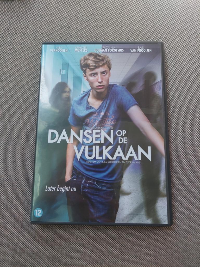 Dansen op de Vulkaan - DVD (Jeugd/Drama), Cd's en Dvd's, Dvd's | Kinderen en Jeugd, Gebruikt, Overige genres, Ophalen of Verzenden