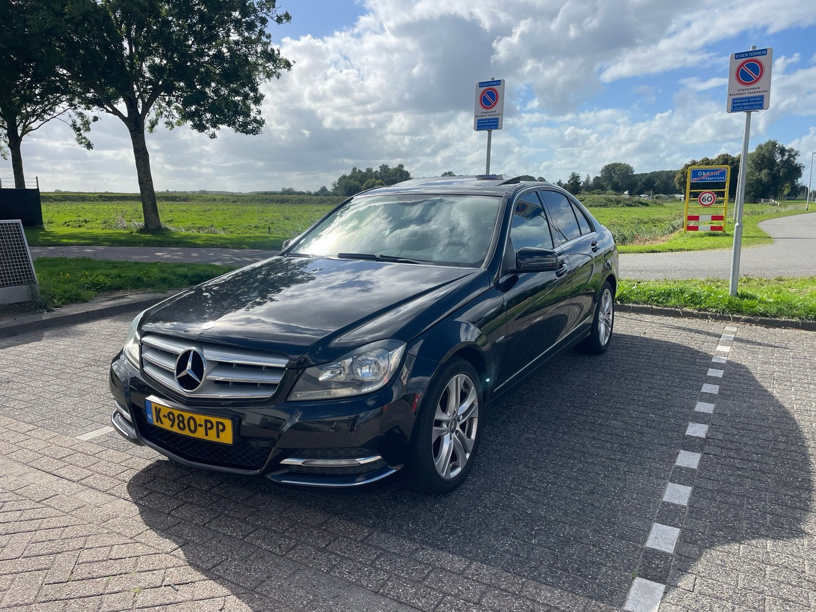 Mercedes-Benz C180 Avantgarde 2012 Zwart, Auto's, Mercedes-Benz, Automaat, 745 kg, 1800 kg, 1796 cc
