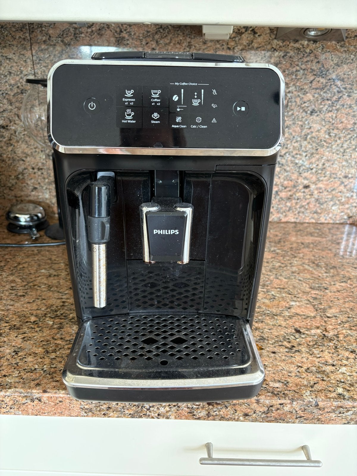 Philips EP2221/40 Volautomatische Espressomachine, Witgoed en Apparatuur, Koffiezetapparaten, Ophalen, Afneembaar waterreservoir